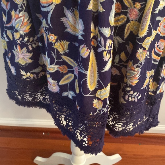 Falls creek size small dress - Picture 3 of 10